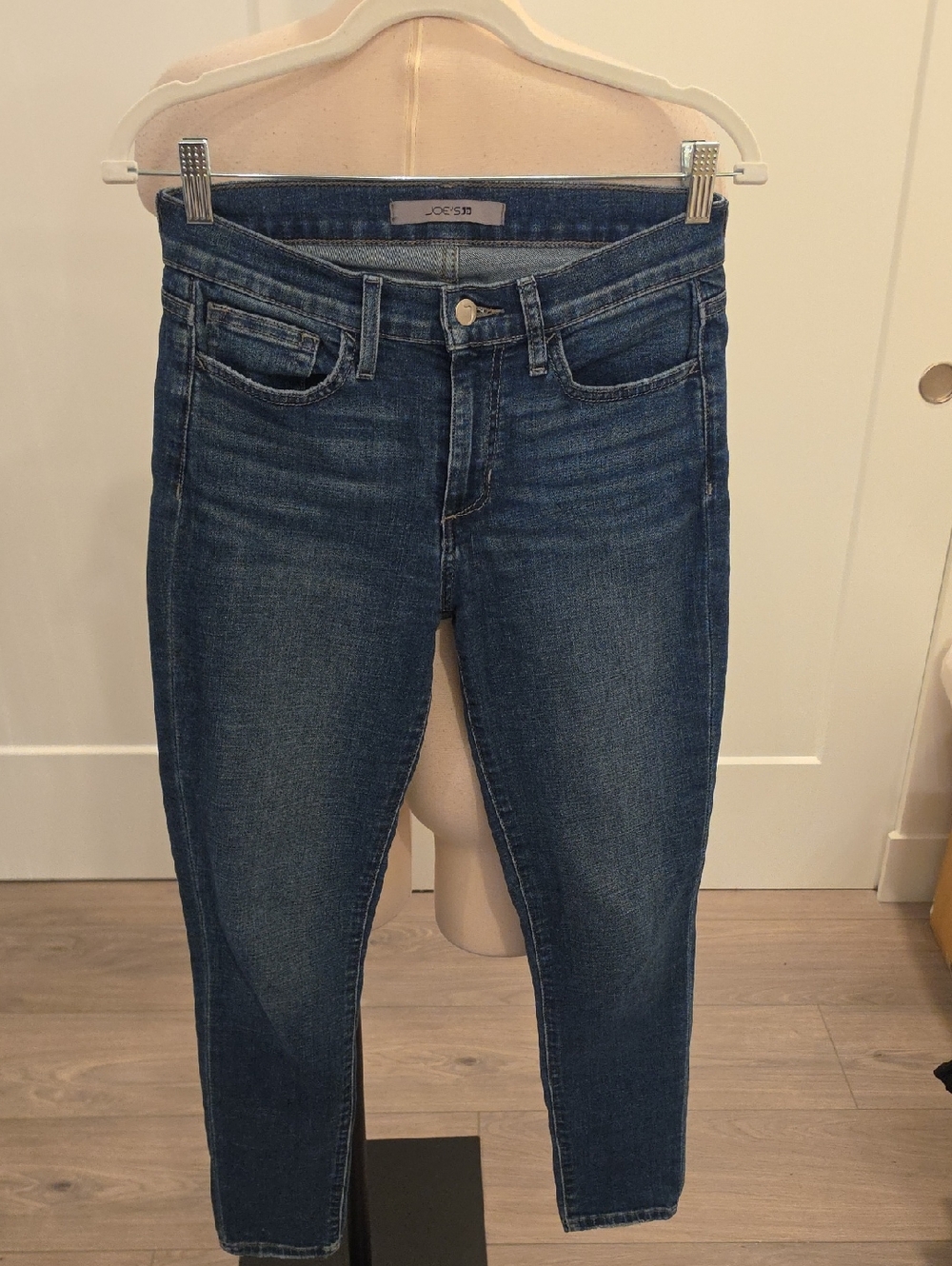 Joe's midrise  Dark Blue Skinny denim Jeans size 28 good condition